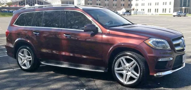 2013 Mercedes-Benz GL-Class GL 550 4MATIC Sport Utility 4D