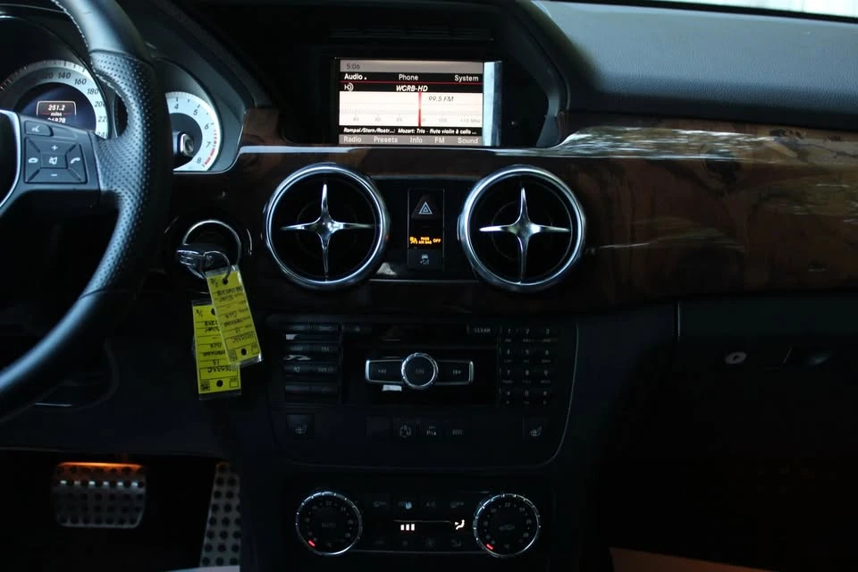 2013 Mercedes-Benz GLK-Class - Image 12 of 16
