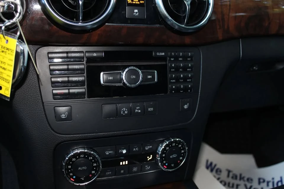 2013 Mercedes-Benz GLK-Class - Image 15 of 16