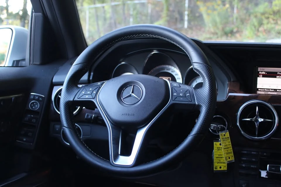 2013 Mercedes-Benz GLK-Class - Image 11 of 16