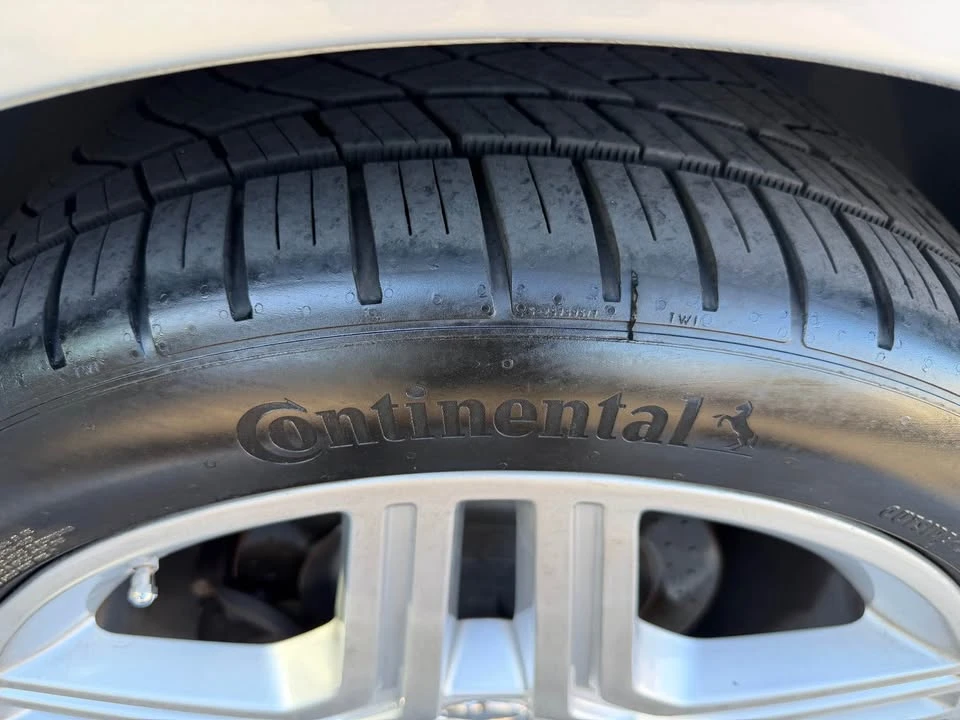 2013 Mercedes-Benz EQE - Image 15 of 16