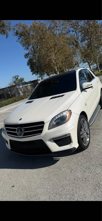 2013 Mercedes-Benz EQE - Image 4 of 8