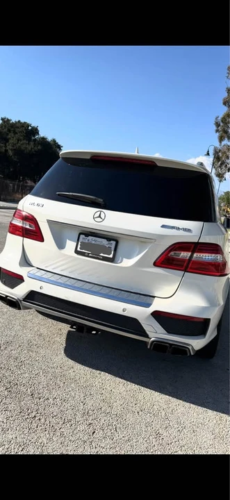 2013 Mercedes-Benz EQE - Image 3 of 8