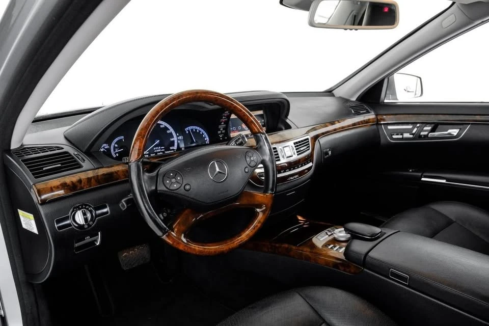 2013 Mercedes-Benz W221 S-Class - Image 10 of 11