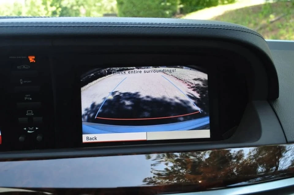 2013 Mercedes-Benz W221 S-Class - Image 11 of 17