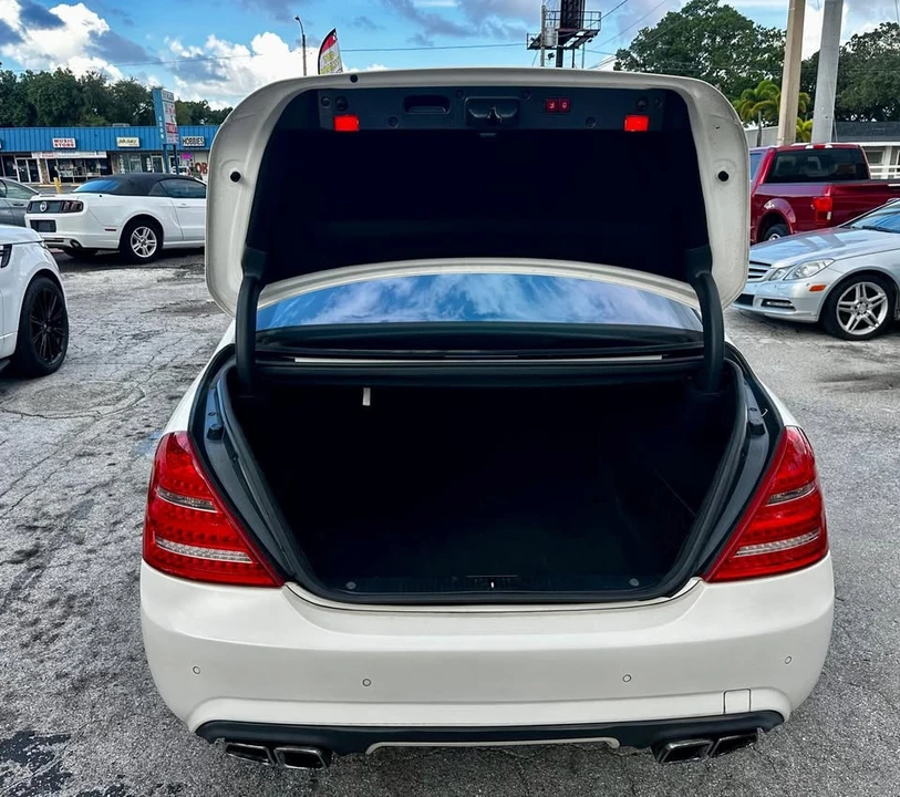2013 Mercedes-Benz W221 S-Class - Image 17 of 20