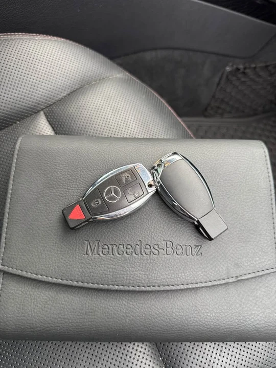 2013 Mercedes-Benz W221 S-Class - Image 8 of 8