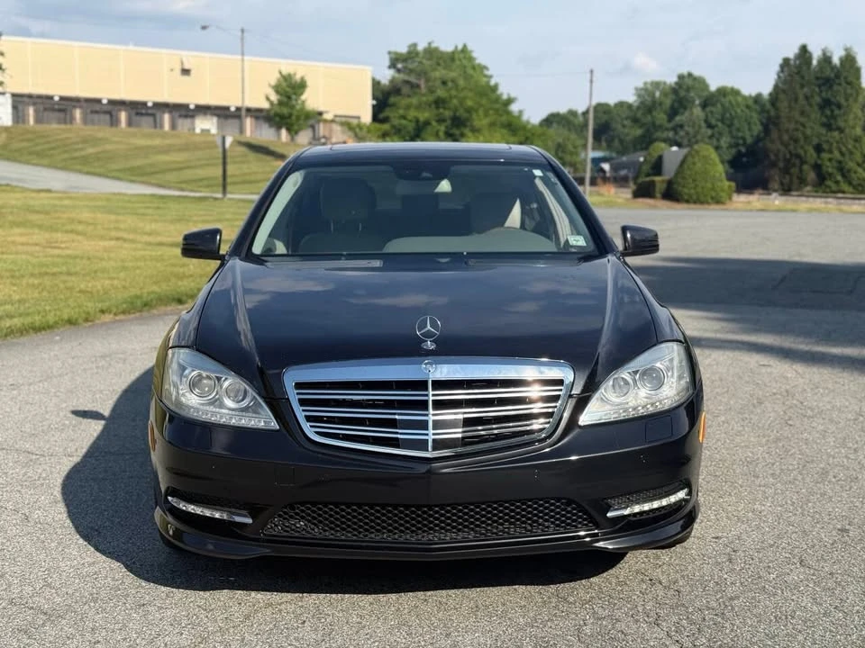 2013 Mercedes-Benz W221 S-Class - Image 2 of 17
