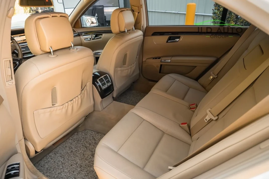 2013 Mercedes-Benz W221 S-Class - Image 9 of 21