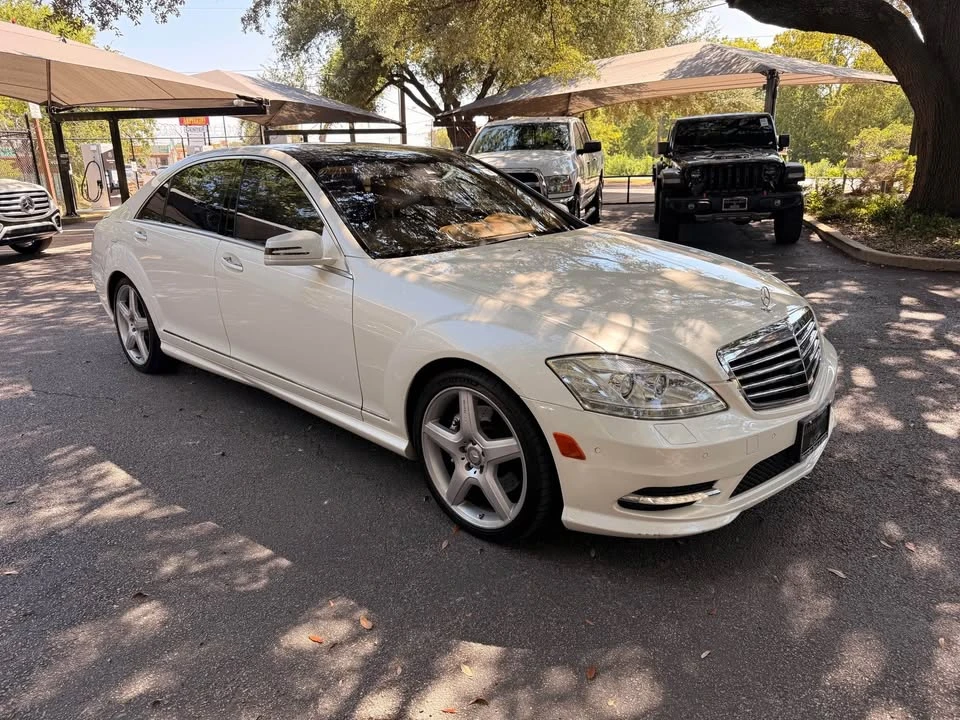 2013 Mercedes-Benz W221 S-Class - Image 2 of 20