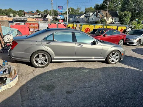 2013 Mercedes-Benz S-Class S 550 4MATIC Sedan 4D