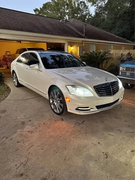 2013 Mercedes-Benz S-Class S 550 4MATIC Sedan 4D