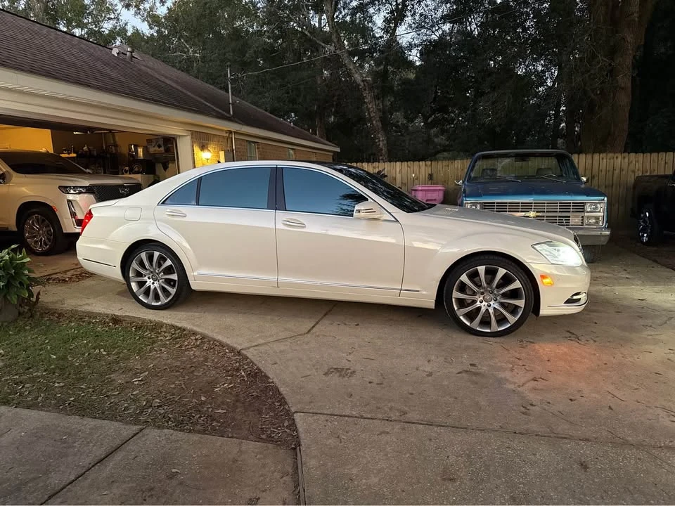 2013 Mercedes-Benz W221 S-Class - Image 2 of 10
