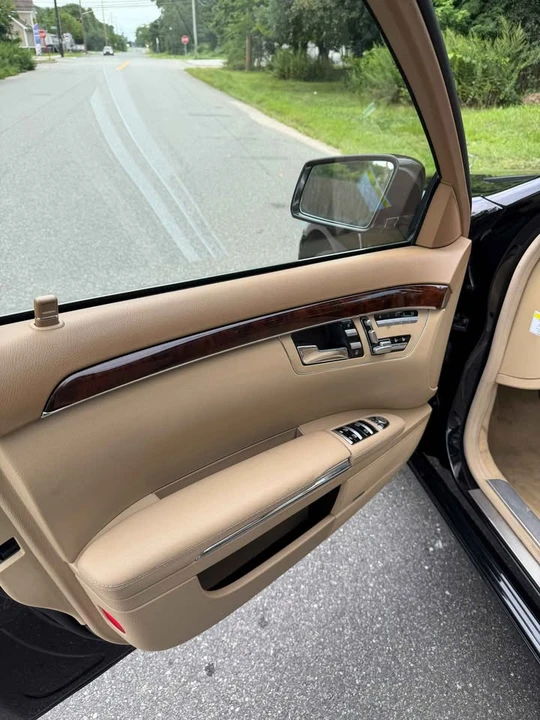 2013 Mercedes-Benz W221 S-Class - Image 3 of 8