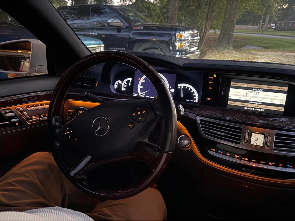 2013 Mercedes-Benz W221 S-Class - Image 6 of 10