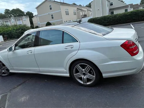 2013 Mercedes-Benz S-Class S 550 4MATIC Sedan 4D
