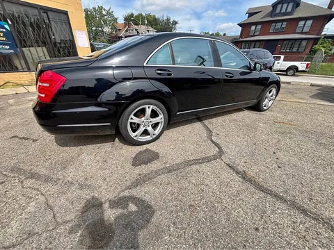 2013 Mercedes-Benz S-Class S 550 4MATIC Sedan 4D