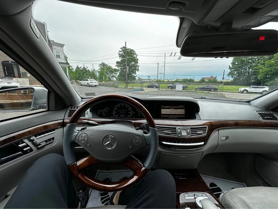 2013 Mercedes-Benz W221 S-Class - Image 9 of 10