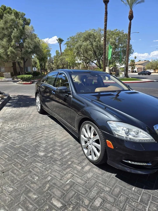 2013 Mercedes-Benz W221 S-Class - Image 2 of 12