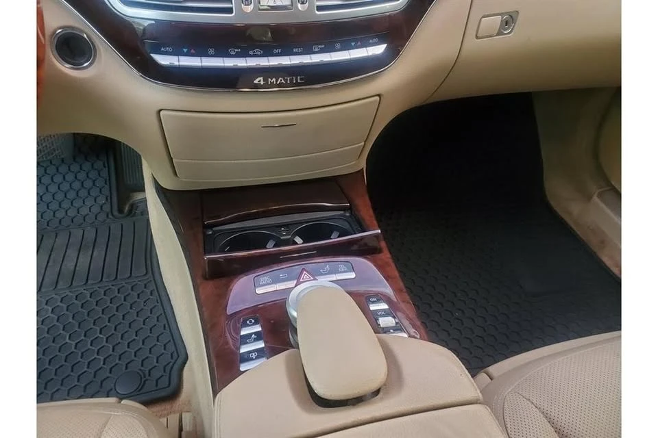 2013 Mercedes-Benz W221 S-Class - Image 10 of 20