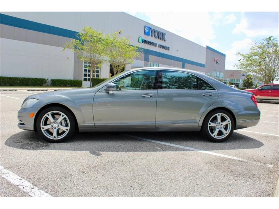 2013 Mercedes-Benz W221 S-Class - Image 9 of 31