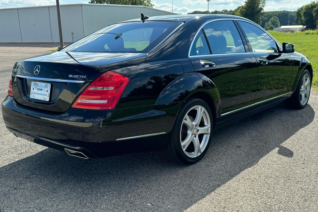 2013 Mercedes-Benz W221 S-Class - Image 4 of 31