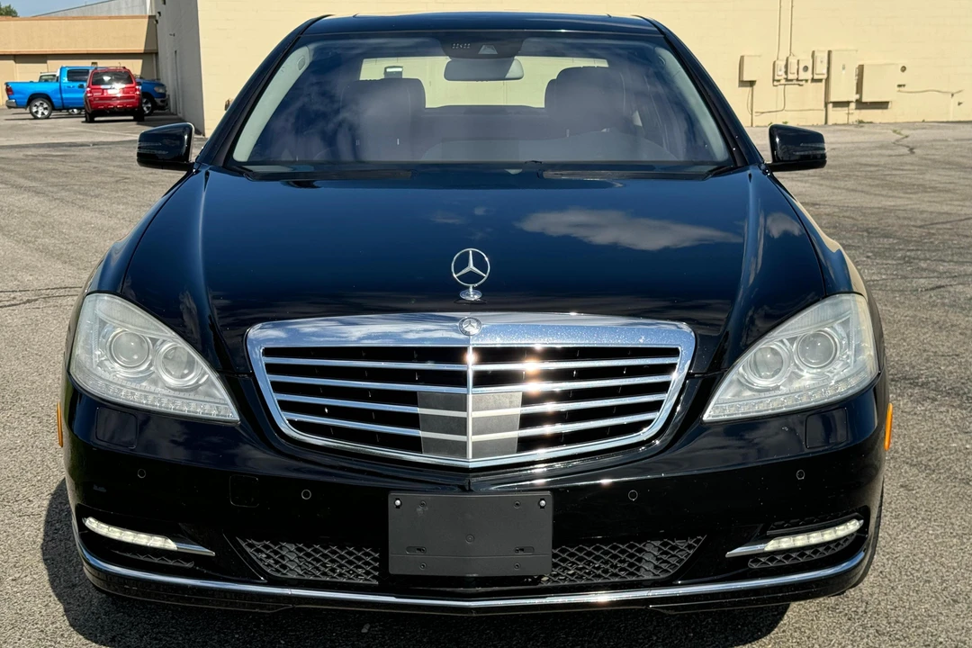 2013 Mercedes-Benz W221 S-Class - Image 2 of 31