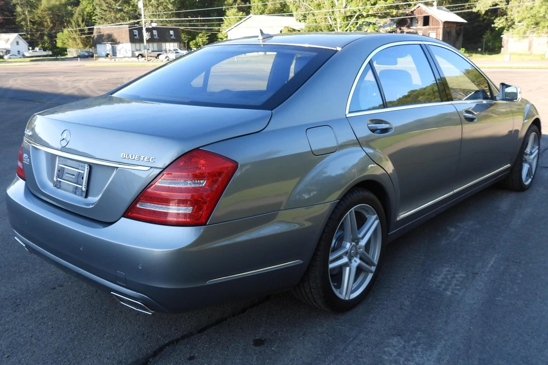 2013 Mercedes-Benz W221 S-Class - Image 4 of 5