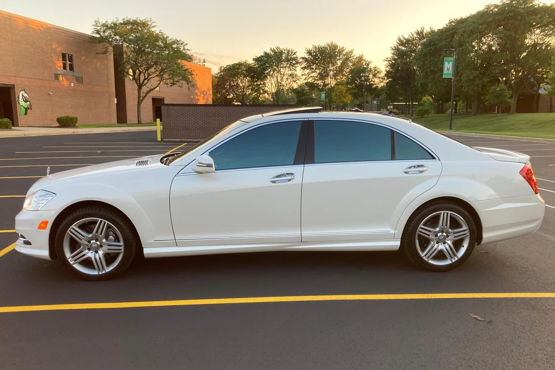2013 Mercedes-Benz W221 S-Class - Image 3 of 31