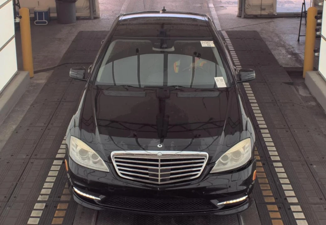 2013 Mercedes-Benz W221 S-Class - Image 7 of 16