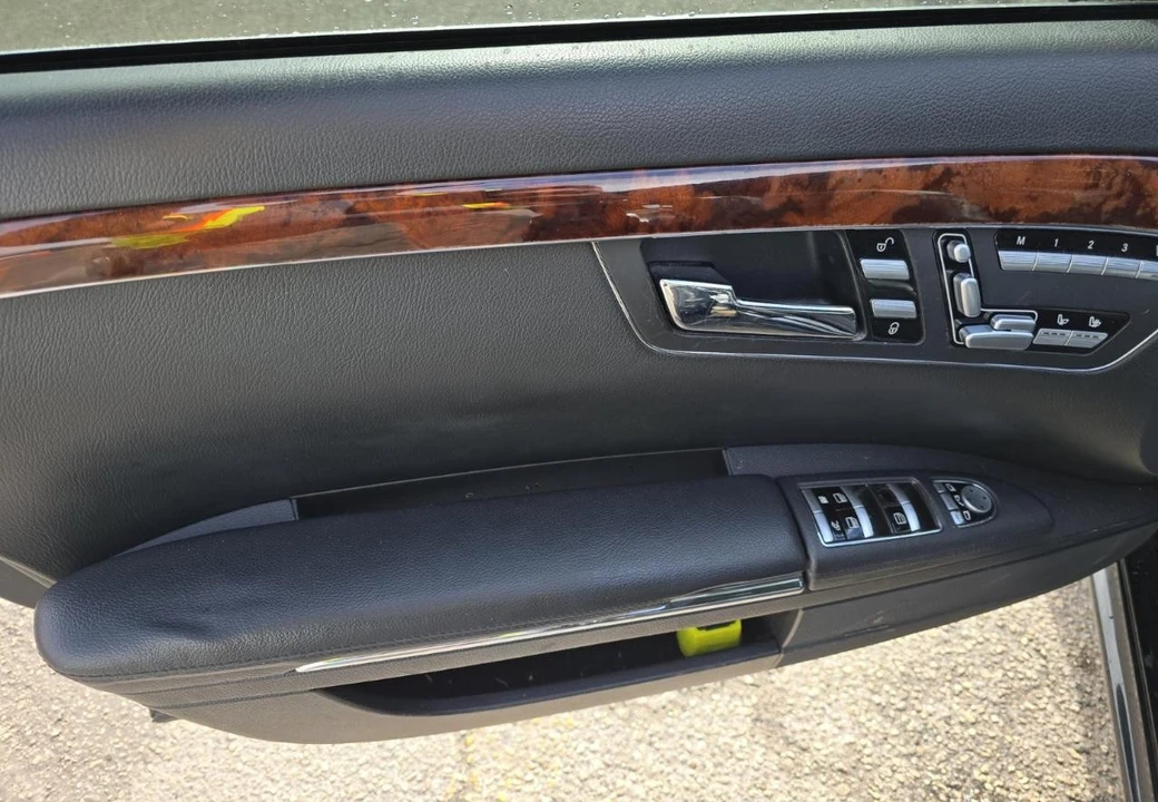 2013 Mercedes-Benz W221 S-Class - Image 15 of 16