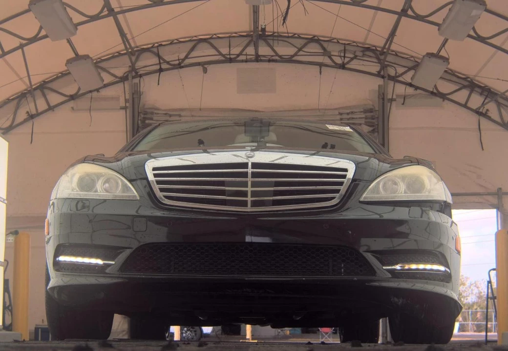 2013 Mercedes-Benz W221 S-Class - Image 8 of 16