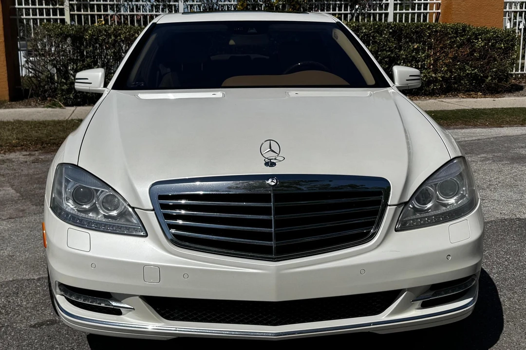 2013 Mercedes-Benz W221 S-Class - Image 2 of 31