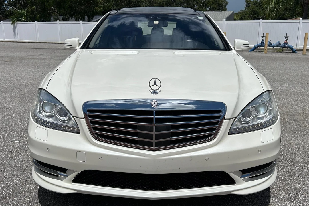 2013 Mercedes-Benz W221 S-Class - Image 2 of 31