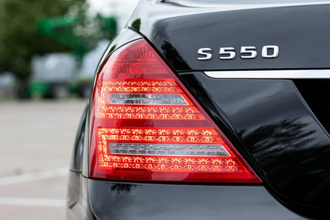 2013 Mercedes-Benz W221 S-Class - Image 15 of 31
