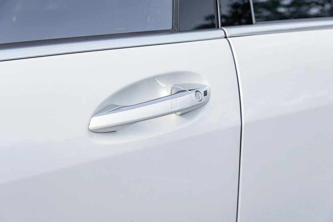 2013 Mercedes-Benz W221 S-Class - Image 16 of 21