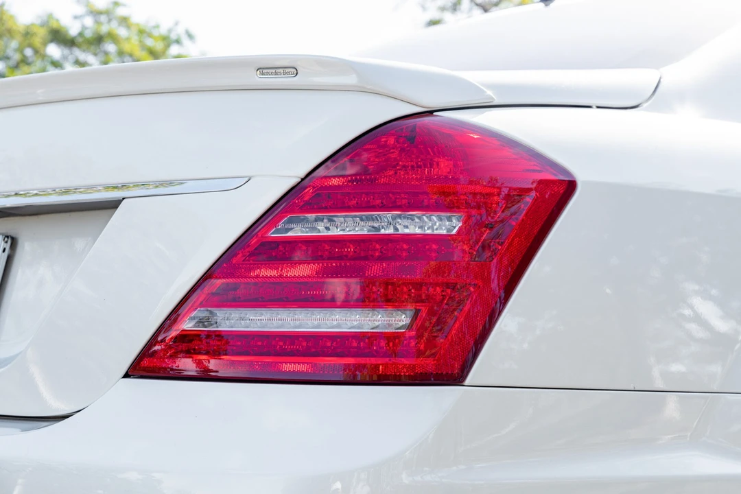 2013 Mercedes-Benz W221 S-Class - Image 13 of 21