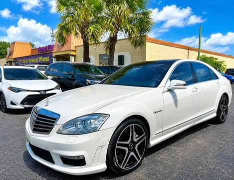 2013 Mercedes-Benz S63 AMG Designo
