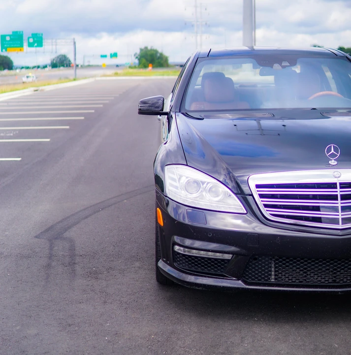2013 Mercedes-Benz W221 S 63 & S 65 AMG - Image 8 of 27