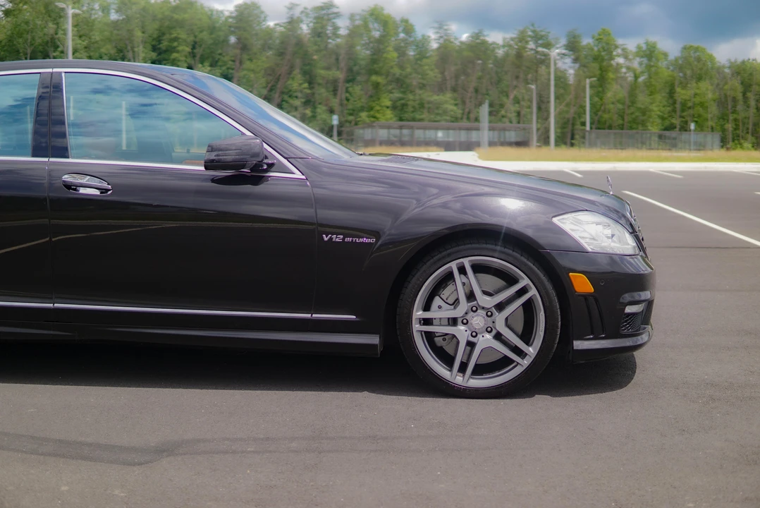 2013 Mercedes-Benz W221 S 63 & S 65 AMG - Image 21 of 27