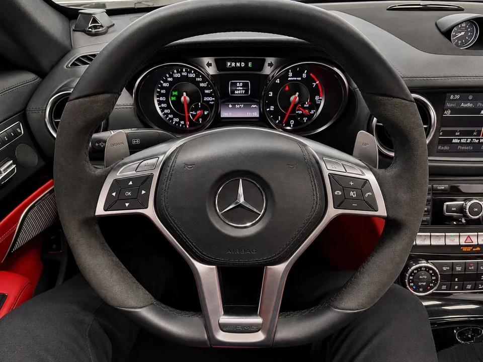 2013 Mercedes-Benz R231 SL 63 & SL 65 AMG - Image 25 of 31
