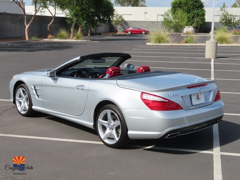 2013 Mercedes-Benz R231 SL-Class - Image 12 of 21