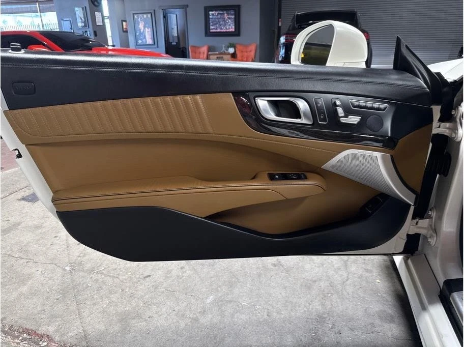 2013 Mercedes-Benz R231 SL-Class - Image 8 of 20