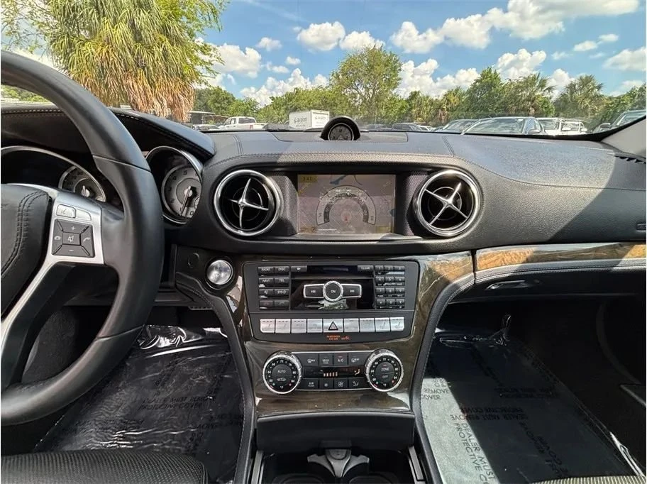 2013 Mercedes-Benz R231 SL-Class - Image 10 of 20