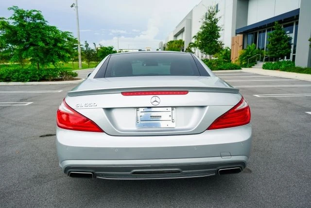 2013 Mercedes-Benz R231 SL-Class - Image 25 of 31
