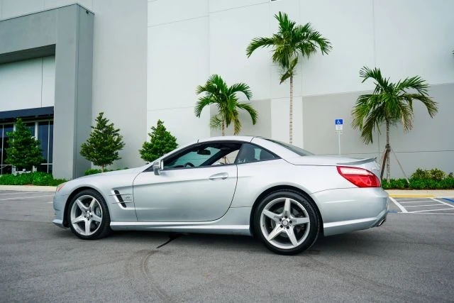 2013 Mercedes-Benz R231 SL-Class - Image 23 of 31