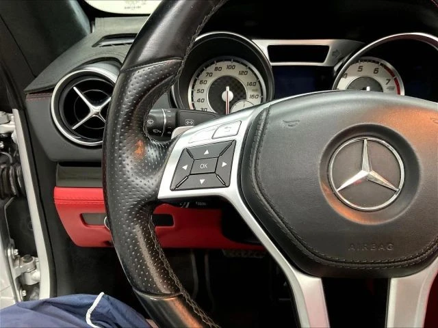 2013 Mercedes-Benz R231 SL-Class - Image 18 of 31