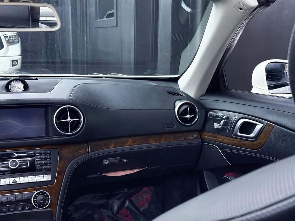2013 Mercedes-Benz R231 SL-Class - Image 16 of 21