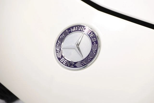 2013 Mercedes-Benz R231 SL 63 & SL 65 AMG - Image 7 of 31