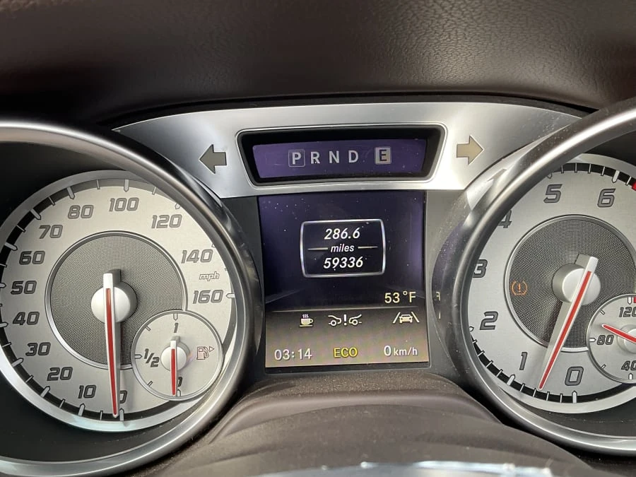 2013 Mercedes-Benz R231 SL-Class - Image 9 of 12